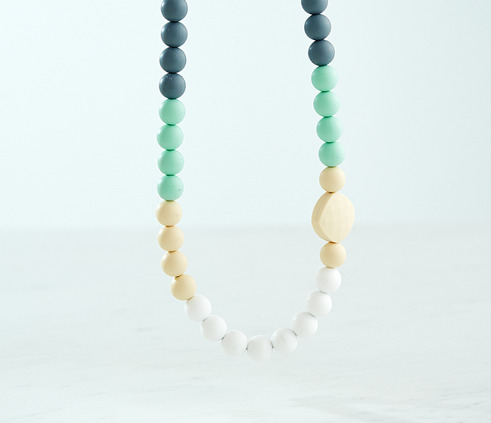 Baby Teething Necklace Greetabl