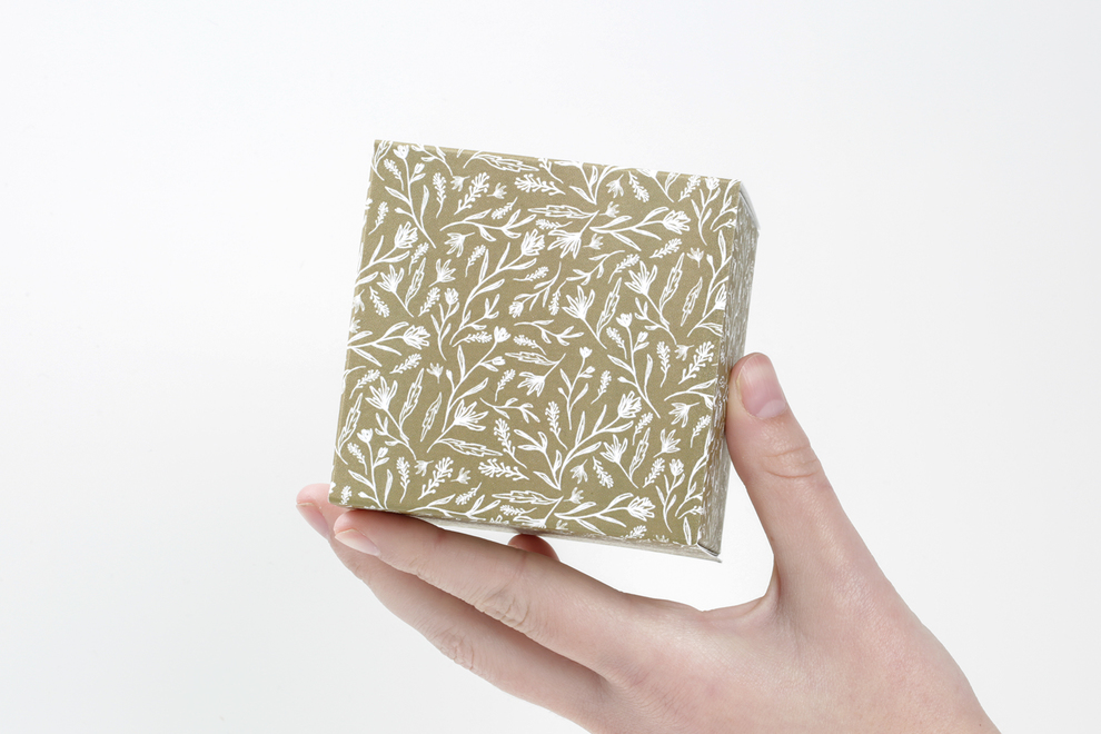 144 sweet stems print detail main